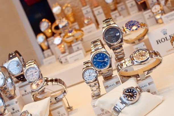 Cara Aman Berburu Jam Tangan Luxury melalui LuganoTopWatches